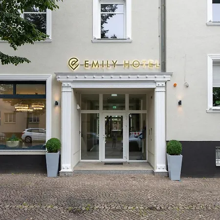 Otel Emily Neue Messe 4*